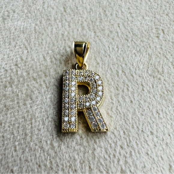 Solid 10k Gold Sparkling Pave Letter R Initial Pendant or Charm with CZ - Picture 8 of 10